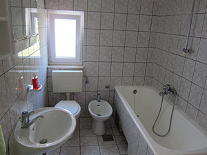 The first floor apartment (Apartment 1) is for up to seven persons.